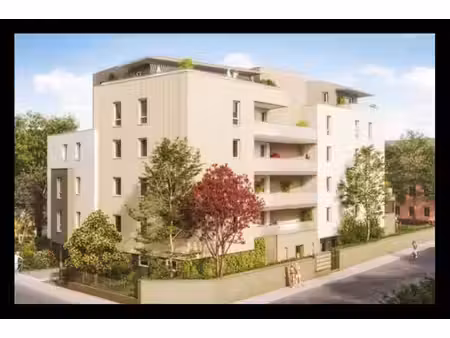 appartement t4 + balcon + cave