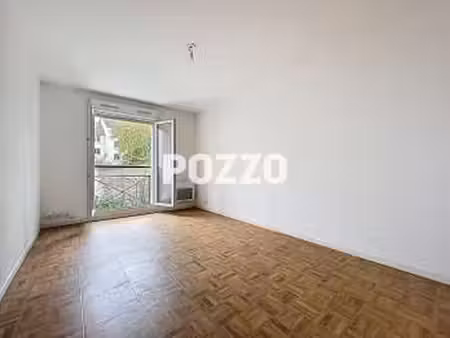 location appartement 2 pièces à caen (14000) : à louer 2 pièces / 31m² caen