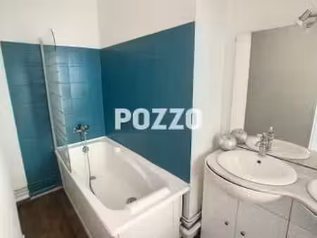 location appartement 3 pièces meublé à granville (50400) : à louer 3 pièces meublé / 58m² 