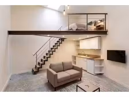 versailles hoche – 12 m²