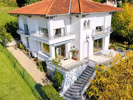 agen – maison familiale de 164 m² avec vue dominante et beaux volumes