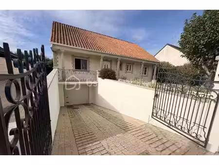 maison traditionnelle de 140 m² à orleans