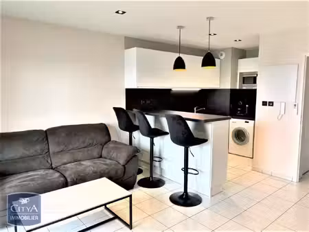 location appartement 2 pièces 38m² montauban 82000