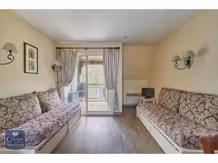 appartement à louer 2 pièces 31.8 m² - deauville (14) - 650€