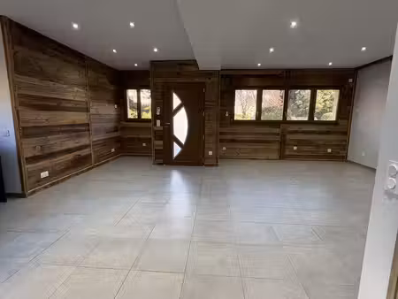 appartement à saint-jean-de-maurienne (73300)