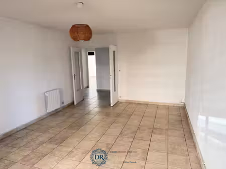location appartement 3 pièces 70m² orleans 45000