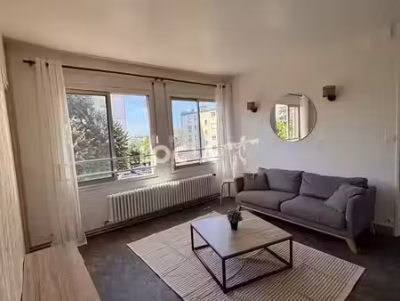 appartement f4 meublé - 3 chambres