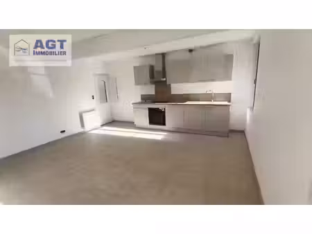 location appartement 2 pièces 44m² beauvais 60000