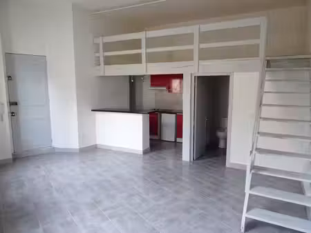 location appartement 1 pièce  27.28m²  narbonne