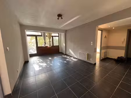 location appartement 3 pièces  61.69m²  narbonne
