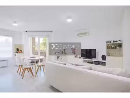 achat appartement 3 pièces 57m² hyeres 83400