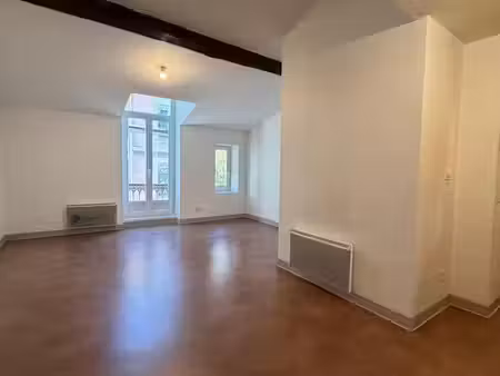 vente appartement 2 pièces 38m2 grenoble 38000 - 110000 € - surface privée