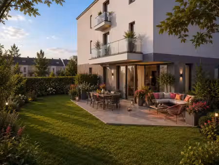 rare! t4 + terrasse + jardin proche commerces et gare