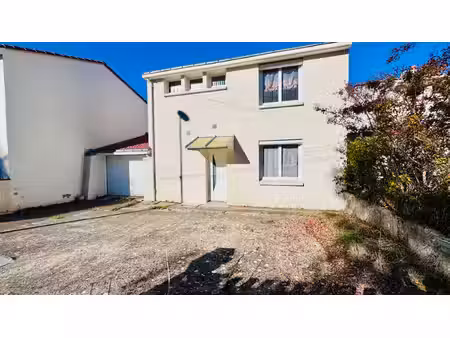 maison la roche sur yon 5 pièce(s)